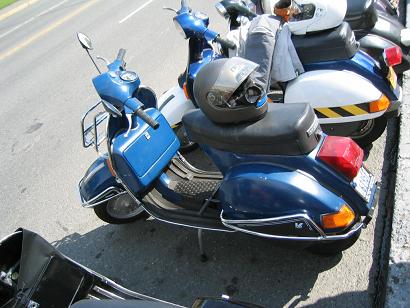 herrenvespa.JPG